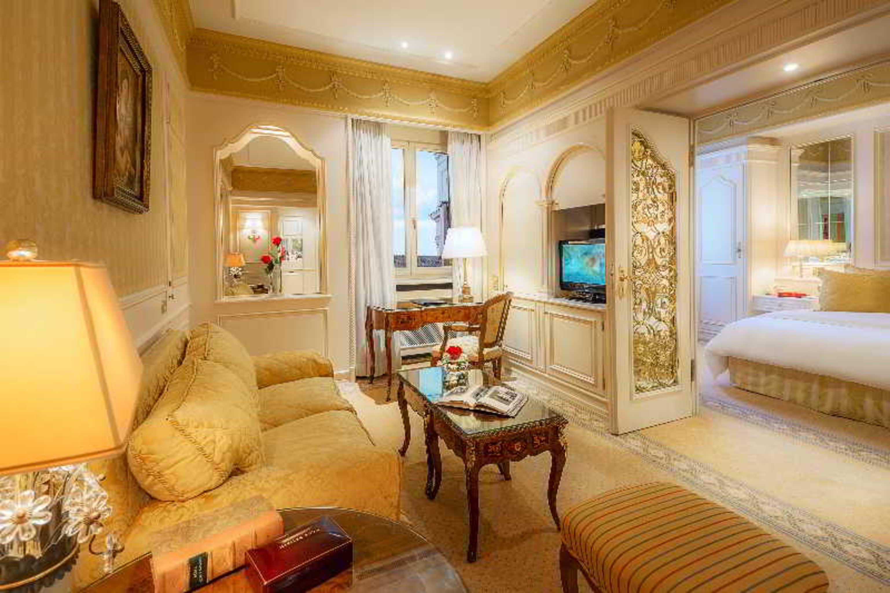 Hotel Hassler Roma Esterno foto